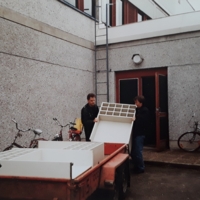 Liminka, kortistolaatikosto äänilevyjen ja kasettien säilytyslaatikostoksi 1991.jpg